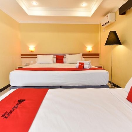 เรดดอร์ซ พลัส เนียร์ มอลล์บาหลีกาเลเรีย 2 Hotel เดนปาซาร์ ภายนอก รูปภาพ